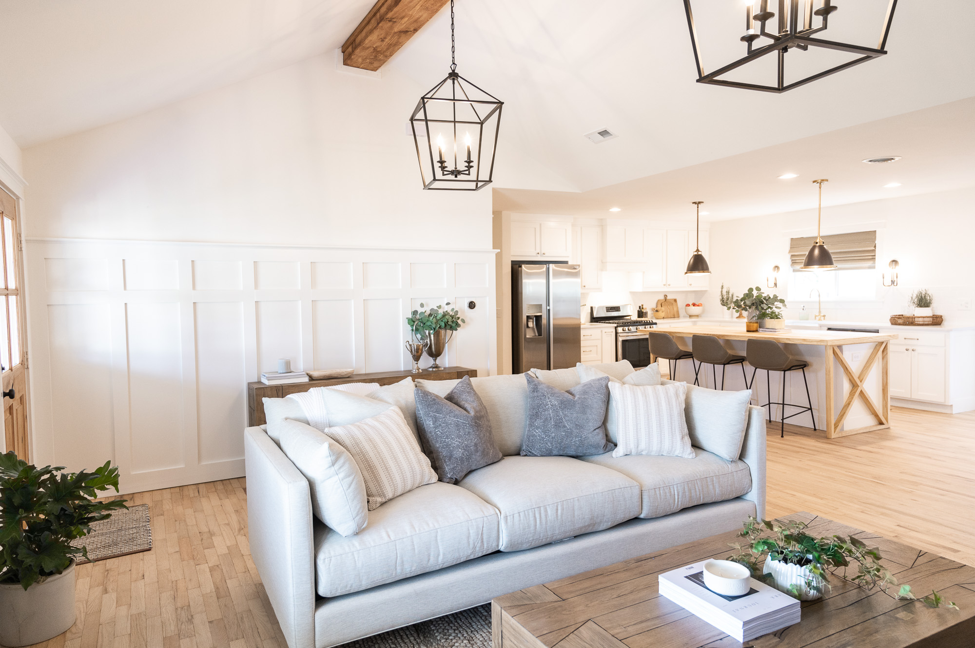 HGTV Fixer to Fabulous-31