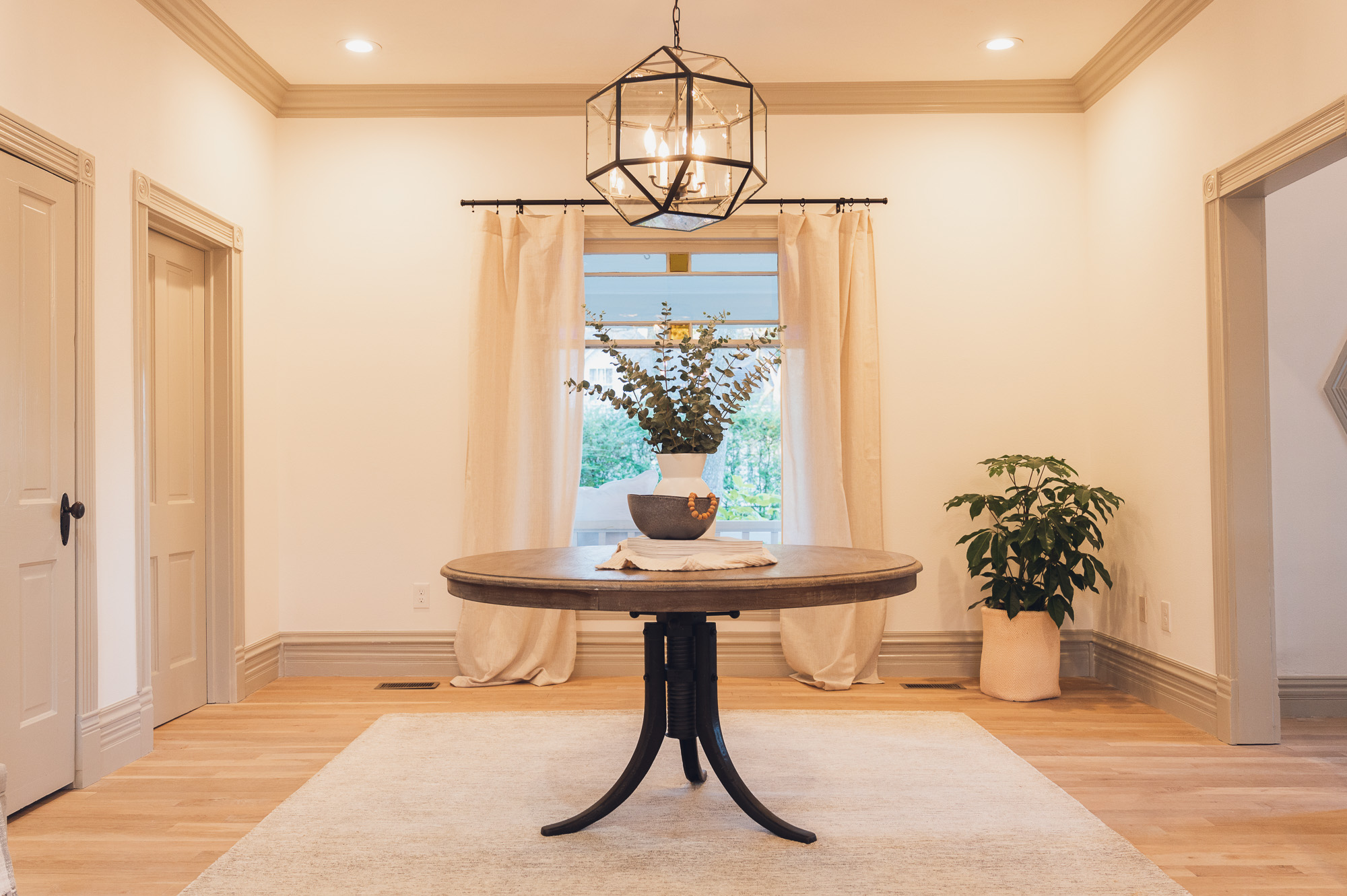 HGTV Fixer to Fabulous -46
