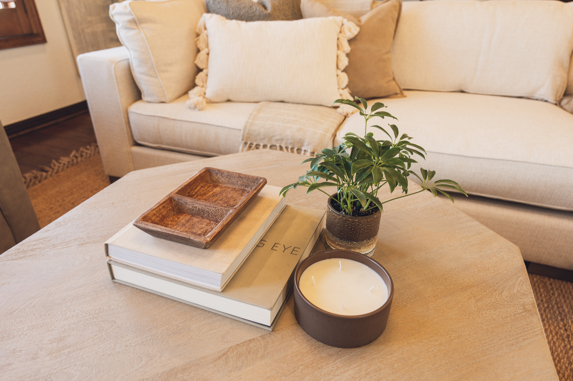 HGTV Fixer to Fabulous -47