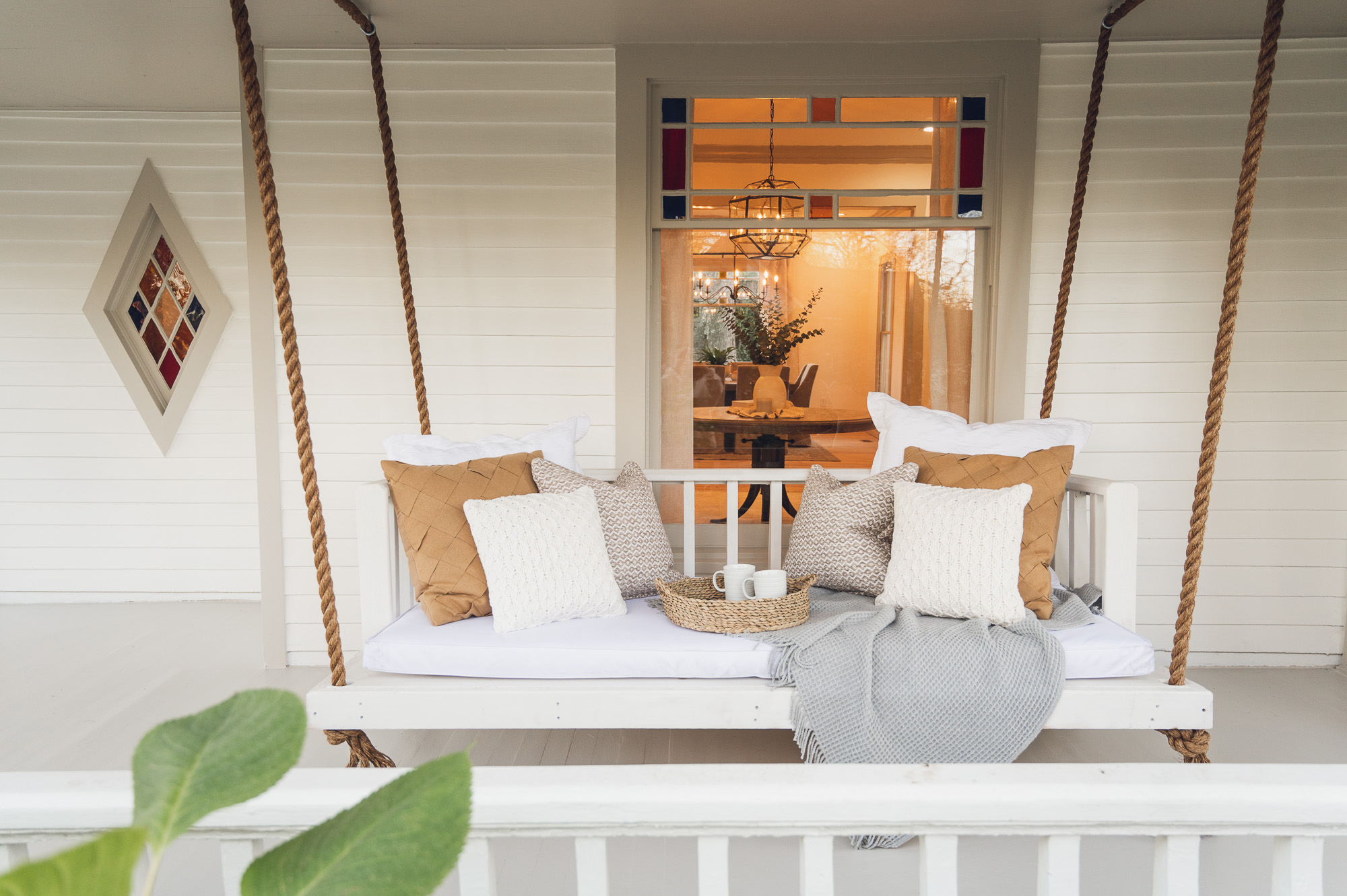 HGTV Fixer to Fabulous -49