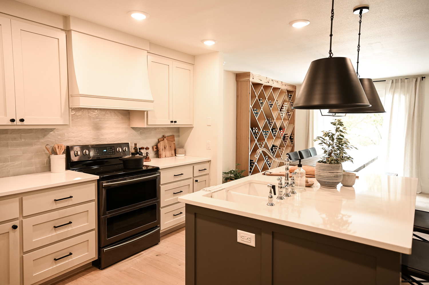 HGTV Fixer to Fabulous-56