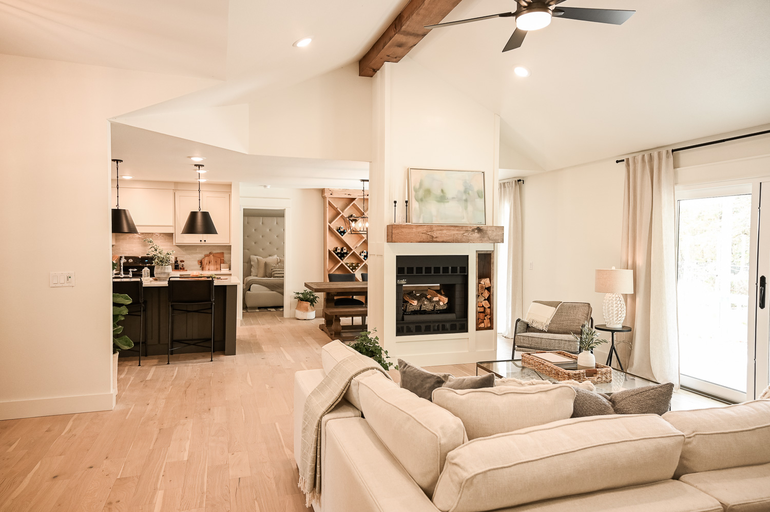 HGTV Fixer to Fabulous-63