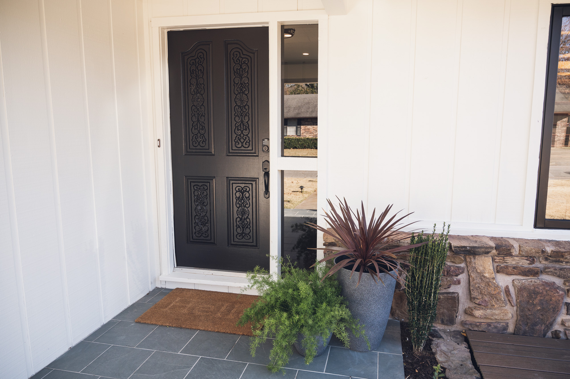 HGTV Fixer to Fabulous -70