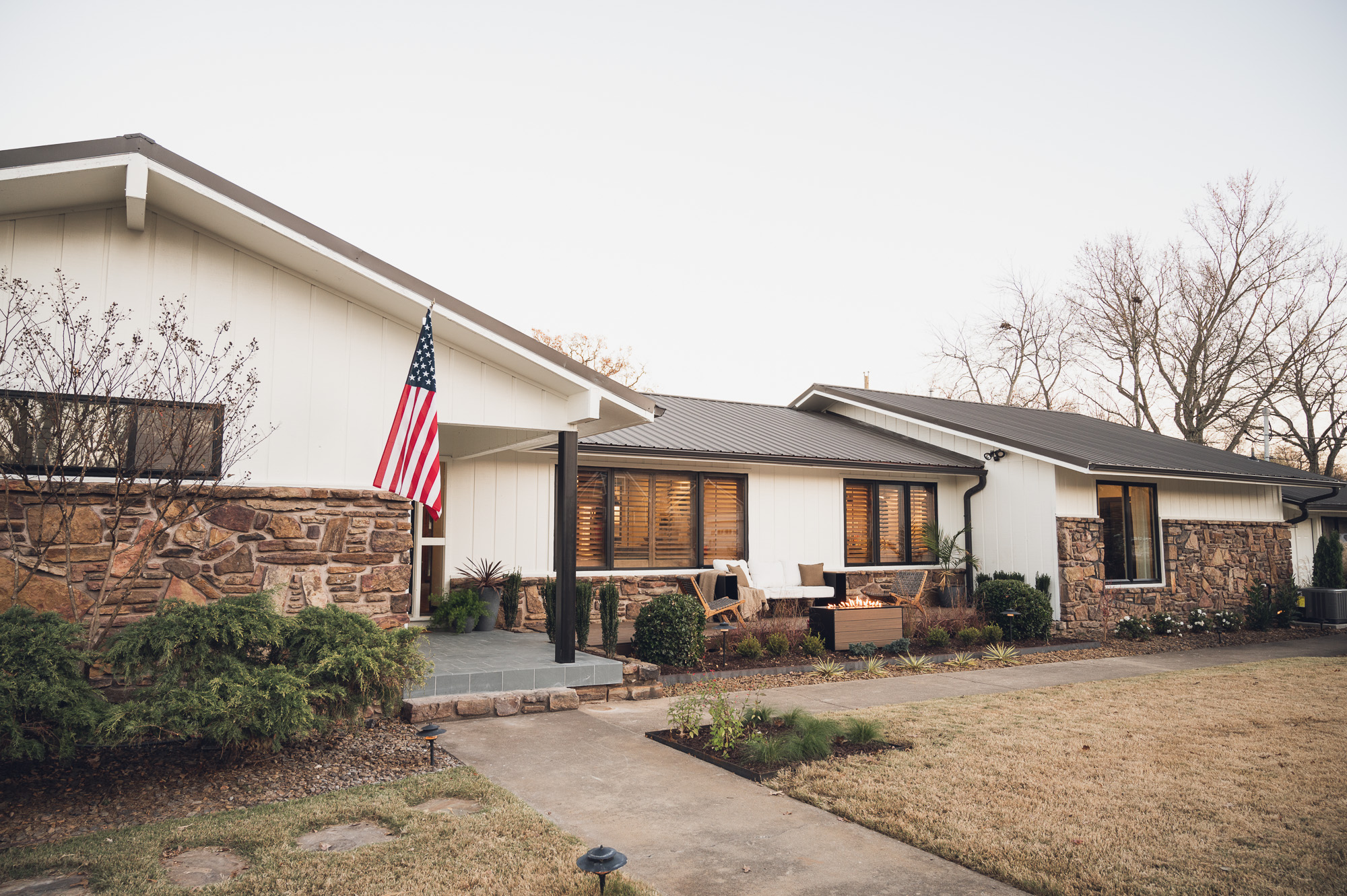 HGTV Fixer to Fabulous -90