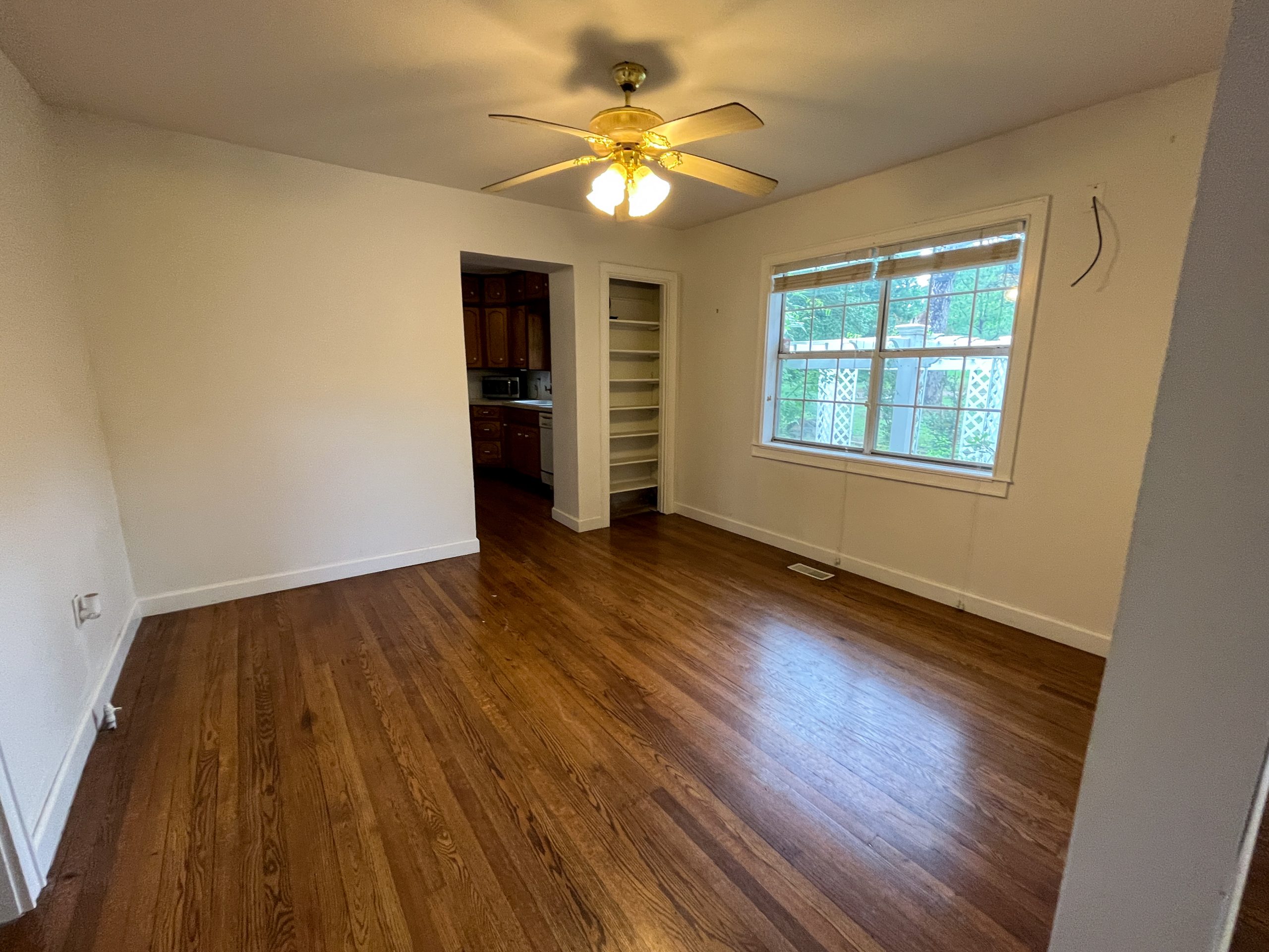 MooneyHouseBefore (11)