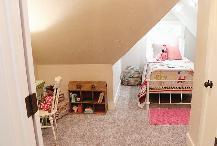 girls room copy